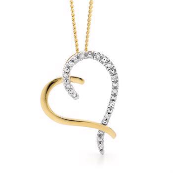 9 kt designer heart pendant with diamonds