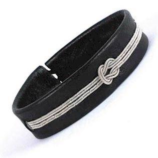 BeChristensen Elvira Handwoven Sami Bracelet in black*