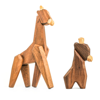 Fablewood Set - Giraffe and Young - Wooden figure composed with magnets
