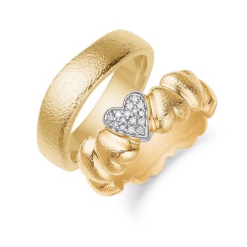 Aagaard Heart rings Wedding ring in 14 carat yellow gold with 2 x 0,004 ct + 13 x 0,006 ct diamonds