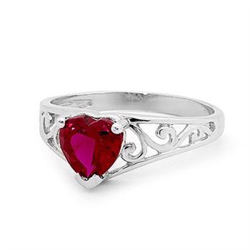 Ruby heart ring in 9 ct white gold