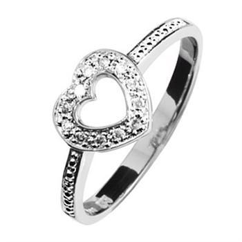 Romantic small white gold heart ring with diamonds