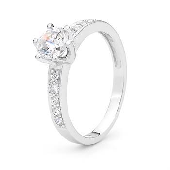 Solitaire white gold ring with 1 carat zirconia