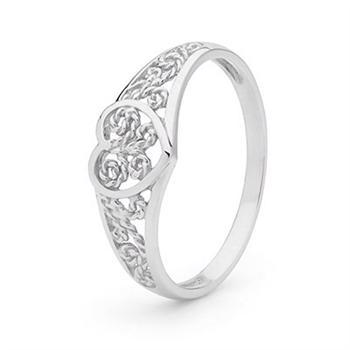 9 ct white gold ring with heart in filigree