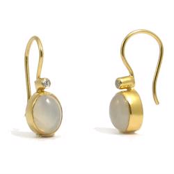 Goldplated silver earrings from Carré Archive collection