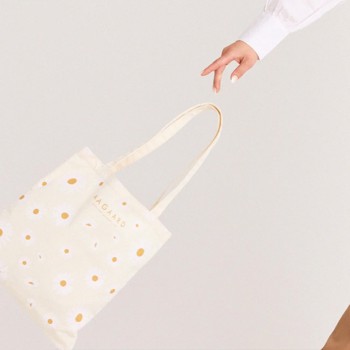 Izabel Camille Örhänge, model a1802gs