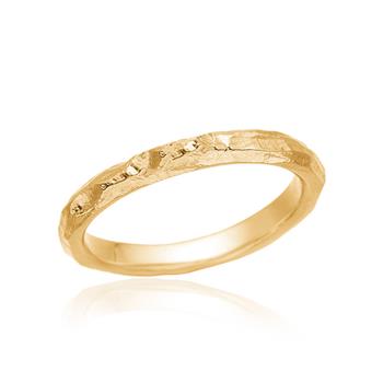 Feminin ring i guldbelagt sølv, från Blicher Fuglsang