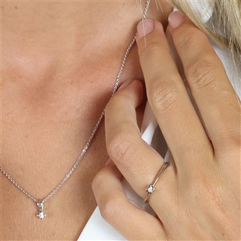 MARY Ring sølv LG DIAM 0,05CT W/VS, från Aagaard