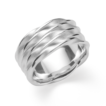 925/- Ring specielt struktureret, från Bastian Inverun