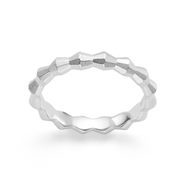 925,- Ring mat, från Bastian Inverun