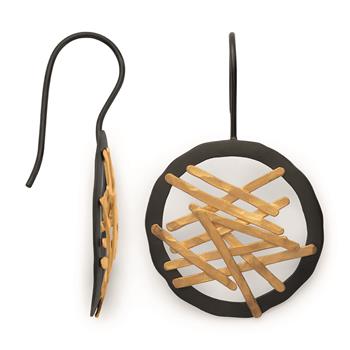 925/- Øreringe, delvis fg, sort rh, mat, från Bastian Inverun