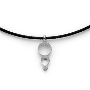 925/- vedhæng, børstet/poleret, dia. 0,02ct W-SI, från Bastian Inverun