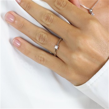 MARY Ring 8K, HV LG DIAM 0,10CT W/VS, från Aagaard