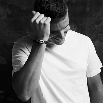 FSTS camouflage armbånd m sølv lås 06, från Aagaard