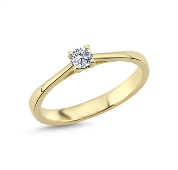 Nuran Ringa , med totalt 0,18 ct Wesselton SI