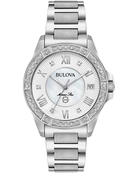 Bulova damklocka med metallarmband, romerska siffror, diamantdetaljer och datumvisning vid klockan 3.