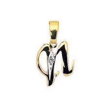Lettered gold pendant with 0.005 ct diamond